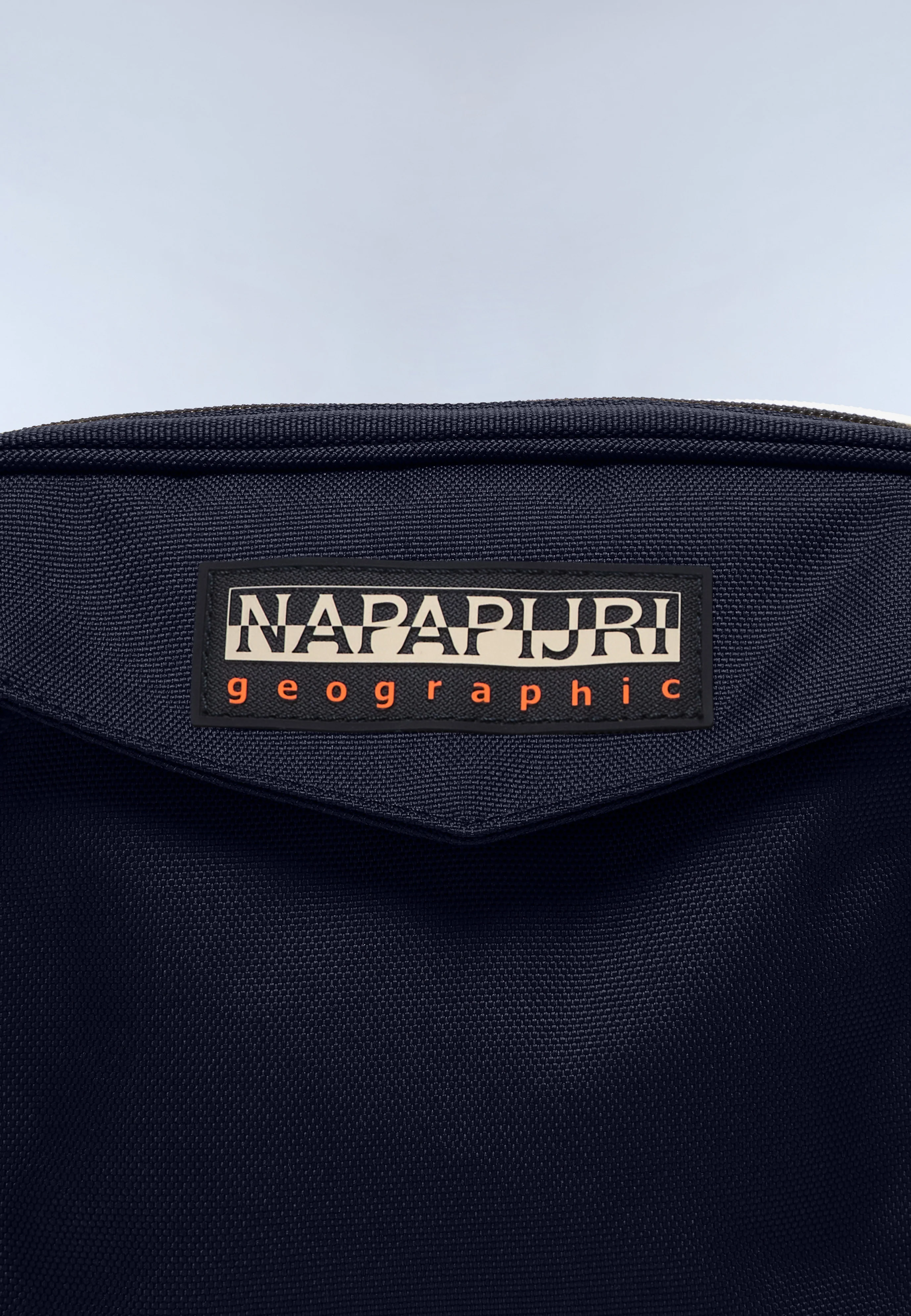 Voyage Crossover Bag