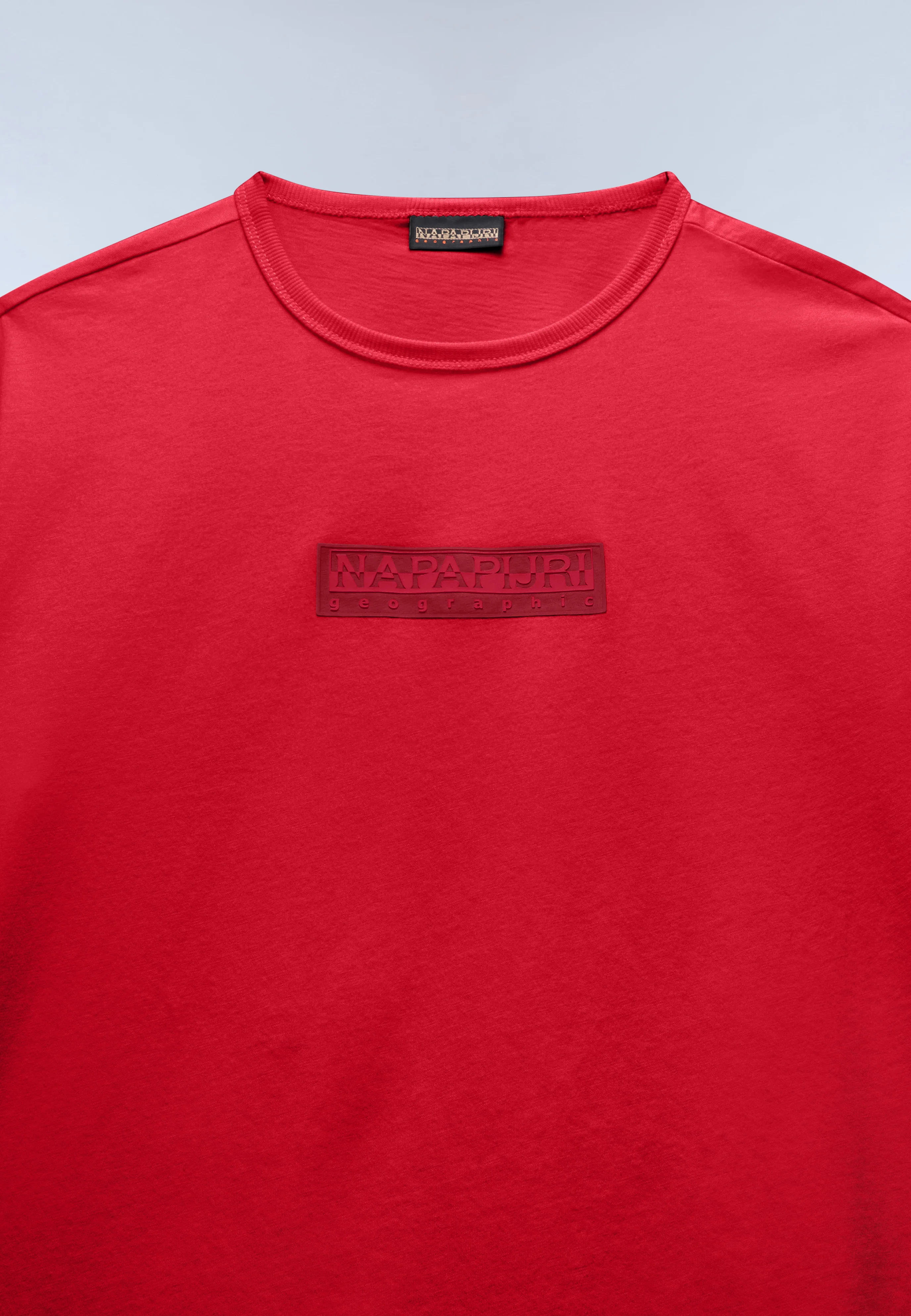 Camiseta de Manga Curta com Logotipo New Box